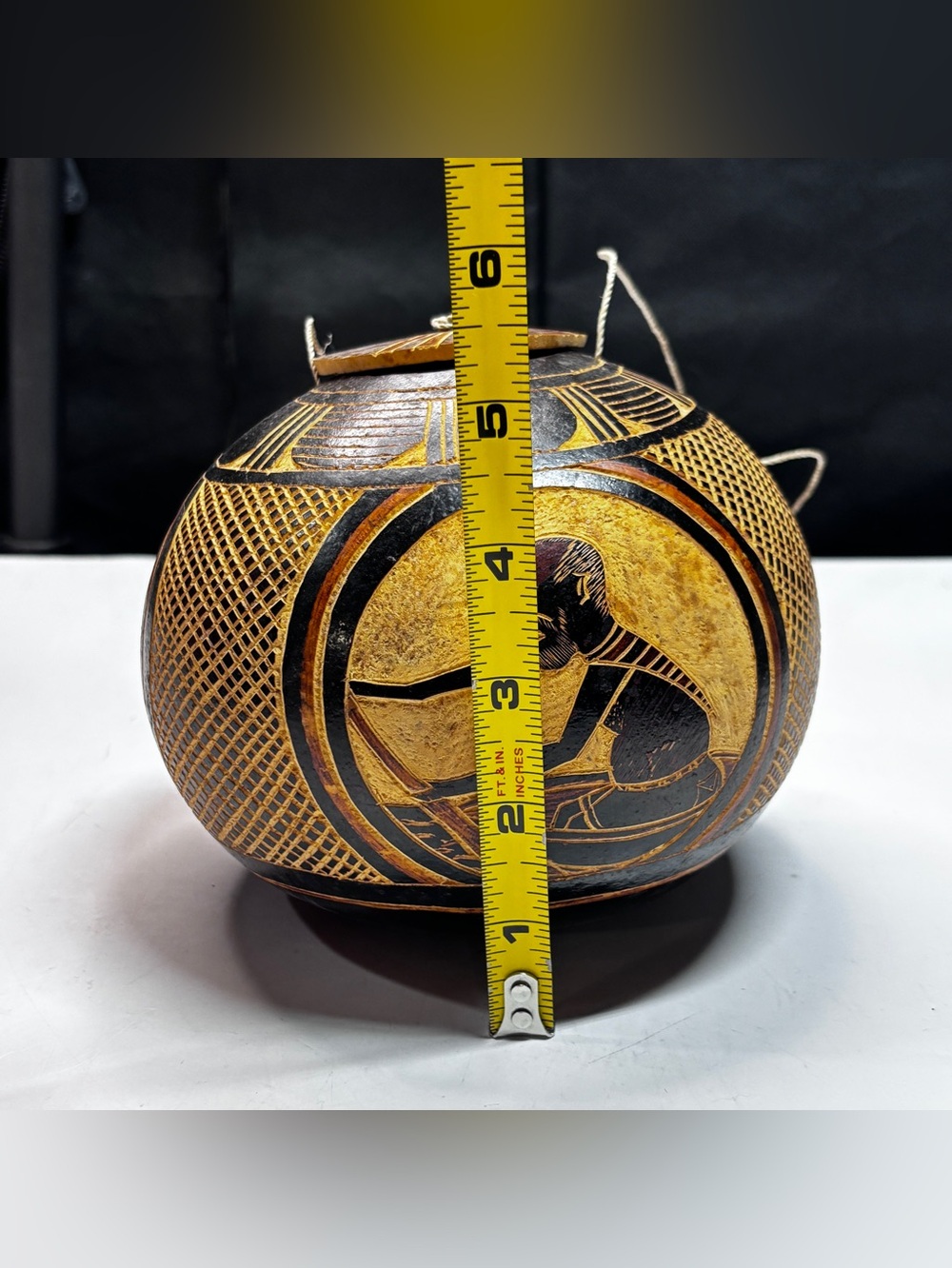 Antique Hand Carved African Hanging Gourd Vessel Lidded Calabash Bird Decor - Picture 13 of 14